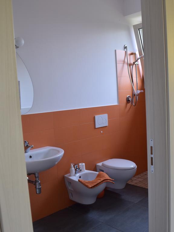 Rental Rooms Antonella Tavullia Eksteriør billede